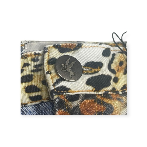 new One Teaspoon ✌︎︎ Leoparty Bandits High Waist Shorts ✌︎︎ Leopard Khaki ✌︎︎ 34 - Picture 10 of 16